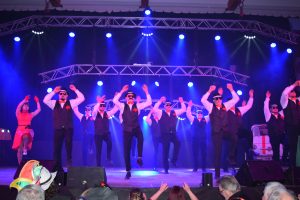 Das ganze MCC-Männerballett entstieg dem Cinquecento und machte auch tänzerisch mächtig Eindruck